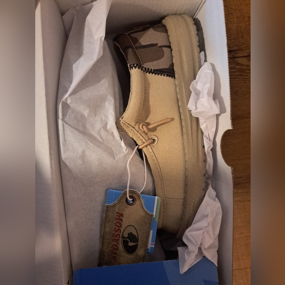 Hey Dude Bottomland Wally Funk - Picture 2 of 3